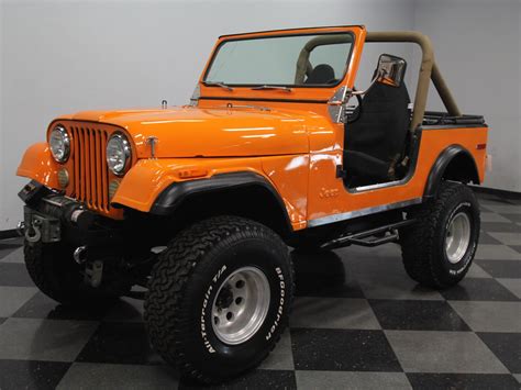 — Has 3 inch body lift 6 inch suspension lift (sping over axle) sits on 31 inch off road tires. . 1979 jeep cj7